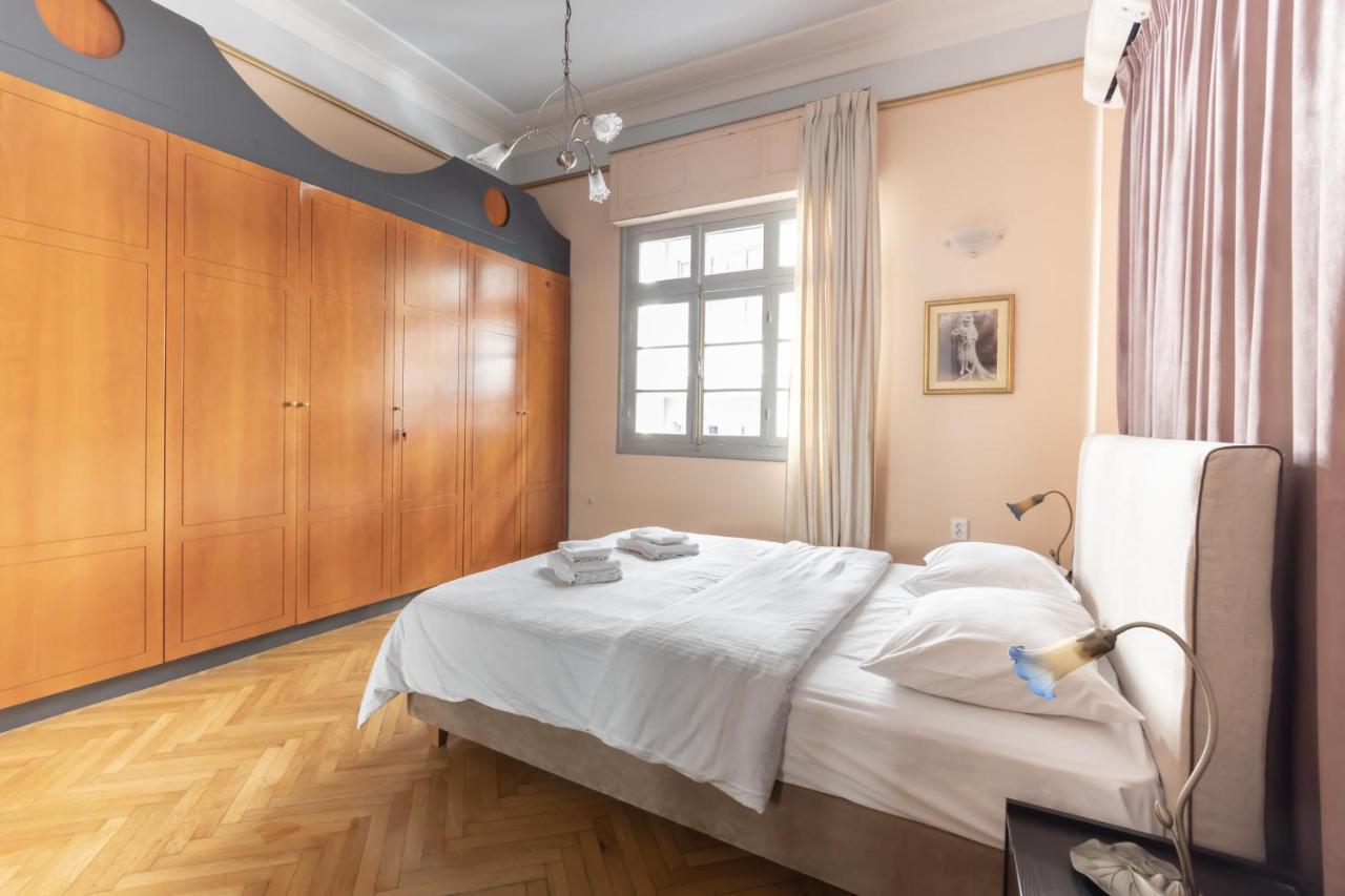 Ideal 4 Bdr Apartment In Plaka For 10! Atenas Exterior foto